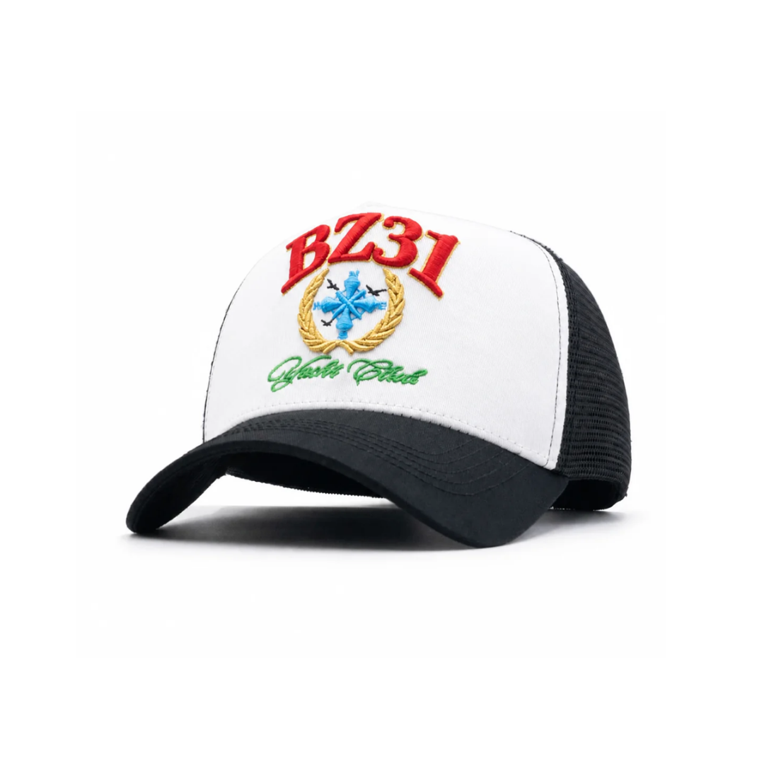 BZ31 YACHT CLUB
